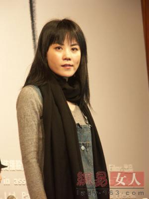 王菲长发图片,王菲演绎复古风情